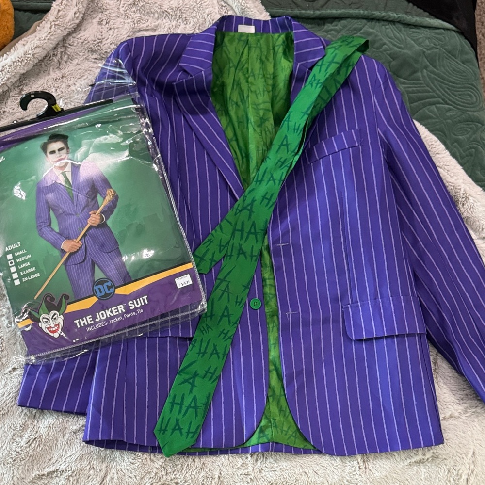 DC Joker Costume Purple Striped Jacket with Green Lining and Tie